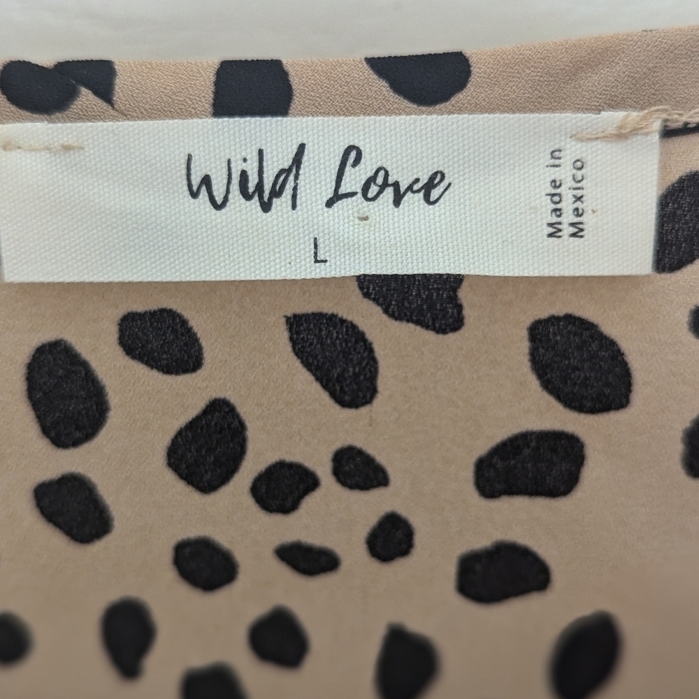 Wild Love Beige and black Elastic Waist Blouse size Large - Picture 4 of 7